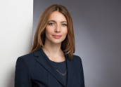 Anwalt Elena Klug,